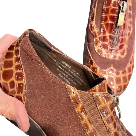 Gravity Defyer Women’s Brown Patent Leather Alligator And Suede Wing Tips Size 9 - Picture 6 of 13